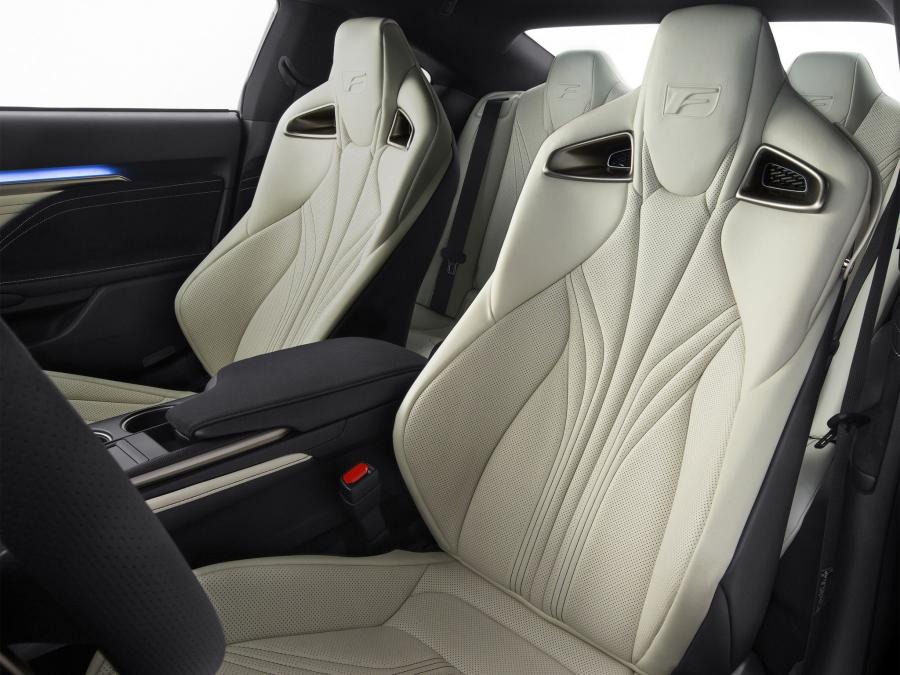 Интерьер Lexus RC F 2014 года  (NA) (фото 121 из 200)